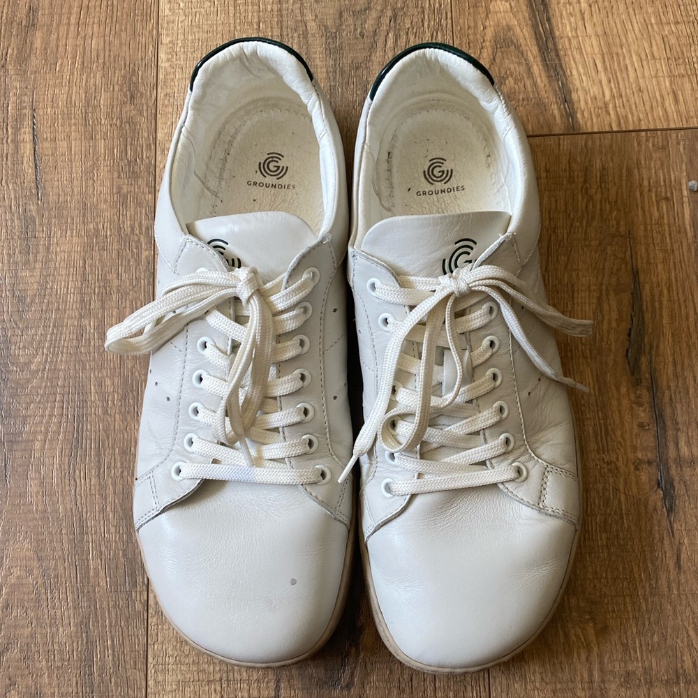 Groundies universe lace up